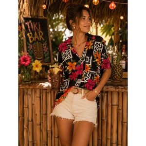 Vintage Bobbie Brooks Hawaiian Button Up- Size S (8/10)